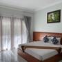 Горящие туры в отель Four Oceans Resort - 1