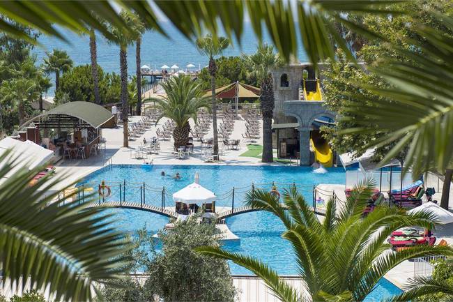 Салиа Бич Ресорт Отель