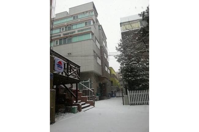 Хаха Хаус