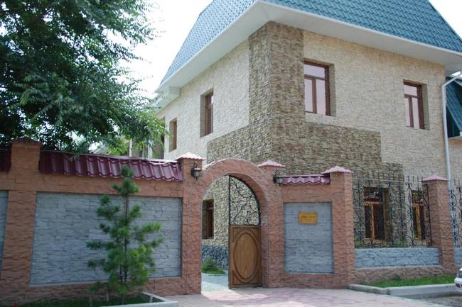 Гостиница Ани 