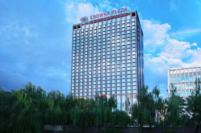 Кровн Плаза Беджинг Сан Пэлес