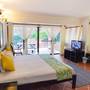 Горящие туры в отель Anjungan Beach Resort & Spa - 1