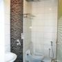 Горящие туры в отель 101 Lake View Hotel - 3