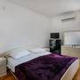 Горящие туры в отель Apartments Mate Balote 54 - 1