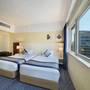 Горящие туры в отель Kingsgate Hotel Abu Dhabi by Millennium - 4