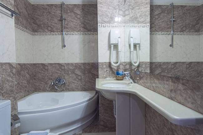 Алмира Маре Отель
