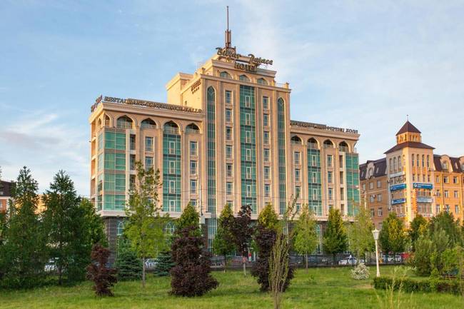 Биляр Палас