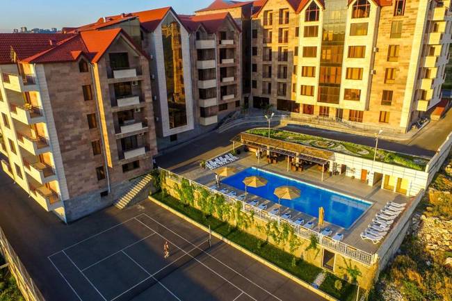 Панорама Ресорт и Съютс