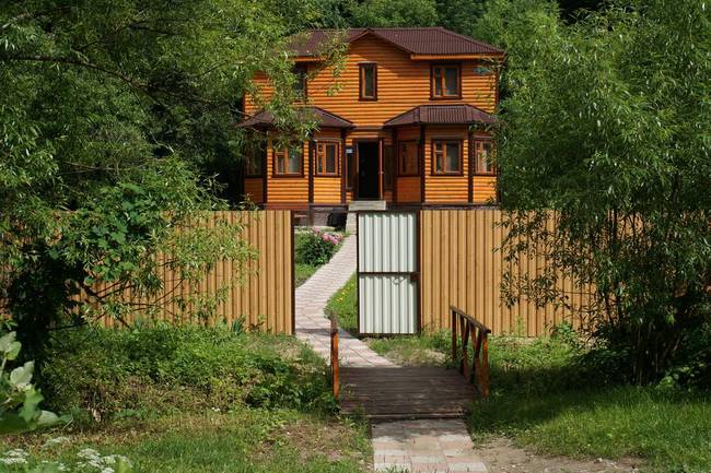 Серпика Хостел