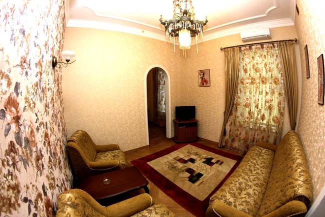 Инн Миа