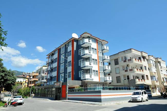 Клеопатра Кинг Апарт