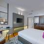 Горящие туры в отель Howard Johnson Plaza by Wyndham Dubai Deira - 1