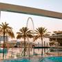 Горящие туры в отель DoubleTree by Hilton Hotel Dubai - Jumeirah Beach - 1