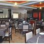 Горящие туры в отель Jypore Saffron Inn & Suites - 1