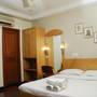 Горящие туры в отель Kamat's Hotel Lalbagh - 1
