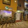 Горящие туры в отель Treebo Daffodil Suites - 1
