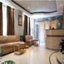 Горящие туры в отель Cross Roads Inn - 1