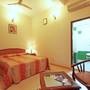 Горящие туры в отель Cross Roads Inn - 3