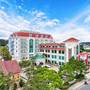 Горящие туры в отель La Sapinette Hotel - 1
