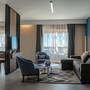 Горящие туры в отель Holiday International - 4