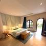 Горящие туры в отель Neptune Paradise Beach Resort & Spa - 4