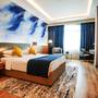 Горящие туры в отель Movenpick Grand Al Bustan - 1