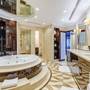 Горящие туры в отель Movenpick Grand Al Bustan - 3