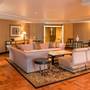 Горящие туры в отель Sheraton Abu Dhabi Hotel - 3