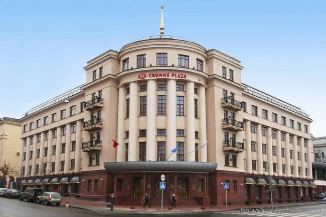 Кроун Плаза