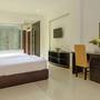 Горящие туры в отель The Sailing Bay Beach Resort & Spa - 2