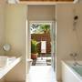 Горящие туры в отель Kuramathi Maldives - 2