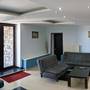 Горящие туры в отель Lodge Hotel - 1