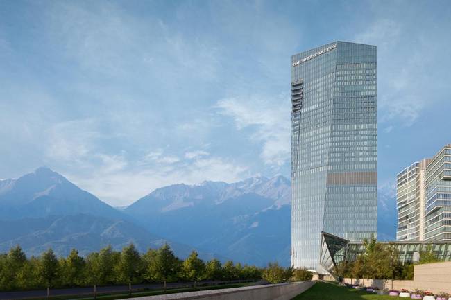 Отель Ritz-Carlton Алма-Ата