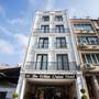 Горящие туры в отель The White Orient Hotel - 1