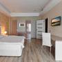 Горящие туры в отель Hotel Diplomat Suites - 3