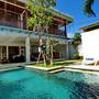 Горящие туры в отель Villa Lumut - 1