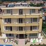 Горящие туры в отель Hotel Larisa - 1