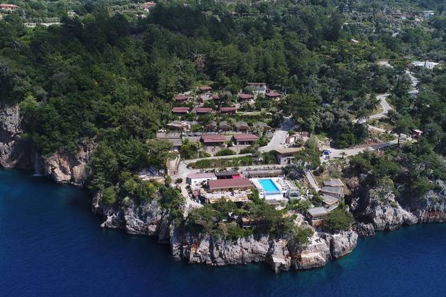 Закрос Отель Ликиа