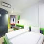 Горящие туры в отель POP! Hotel Tebet Jakarta - 1
