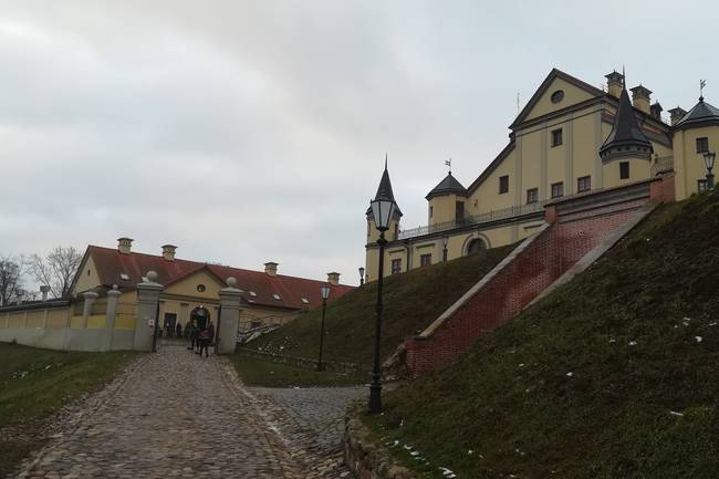 Палац