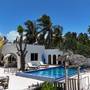 Горящие туры в отель Coco Beach Hotel - 1