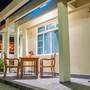 Горящие туры в отель Charming Holiday Lodge - 4