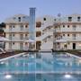 Горящие туры в отель V Luxury Suites - 4