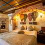 Горящие туры в отель Empire Cave Hotel - 1