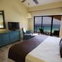 Горящие туры в отель The Royal Islander – An All Suites Resort - 1