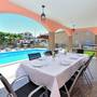 Горящие туры в отель Modern Holiday Home in Novigrad With Swimming Pool - 6