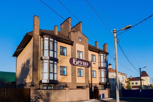 Отель Бруно