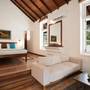 Горящие туры в отель Hibiscus Beach Hotel Villas - 1