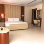 Горящие туры в отель Grand Swiss-Belhotel Waterfront Seef - 4