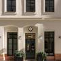 Горящие туры в отель Hotel Gin Budapest - 1